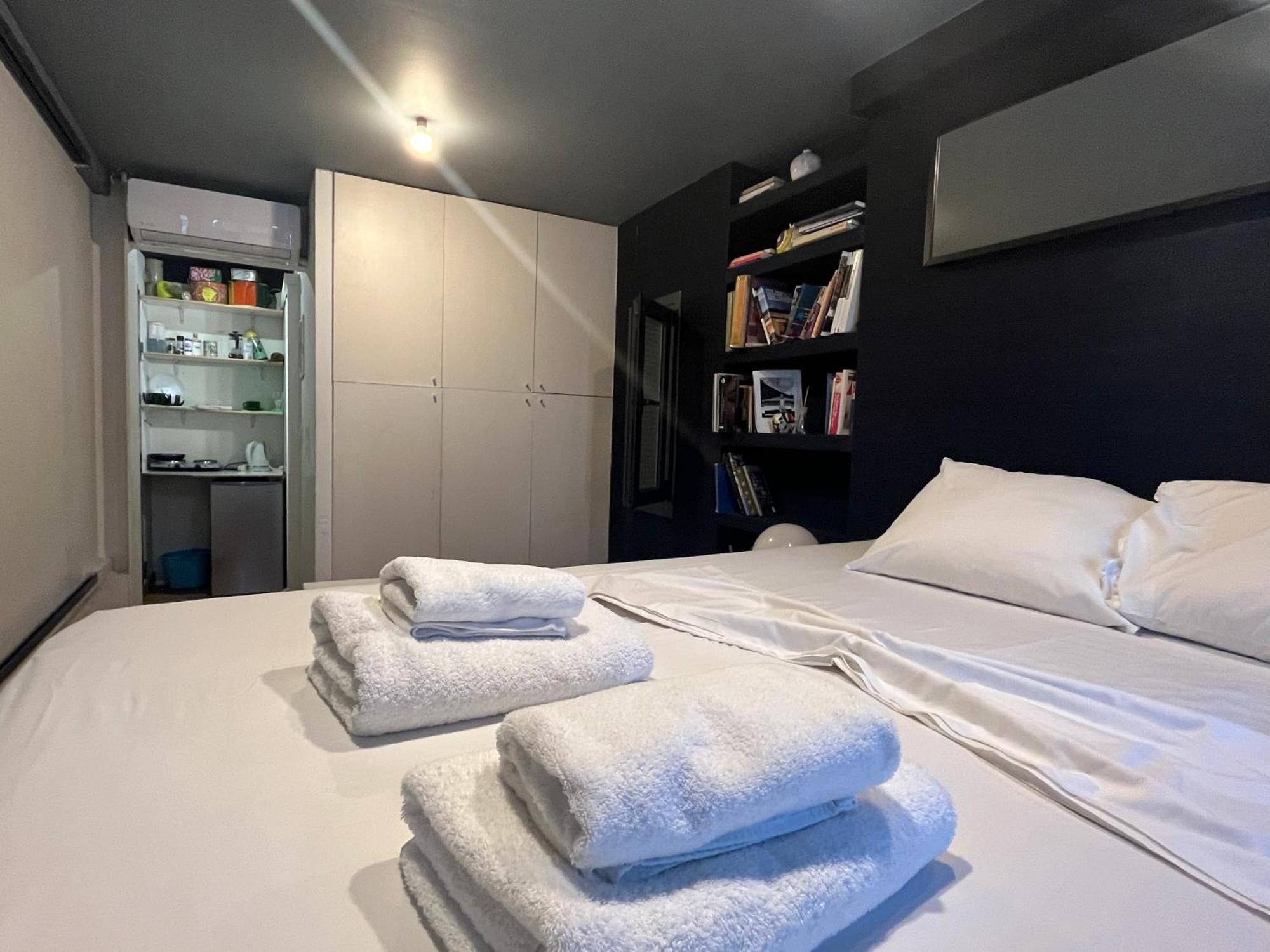 So Athens - Studios And Apartments Ngoại thất bức ảnh